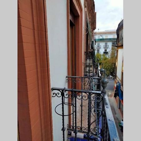 Apartamento Santa Cruz Seville Ngoại thất bức ảnh