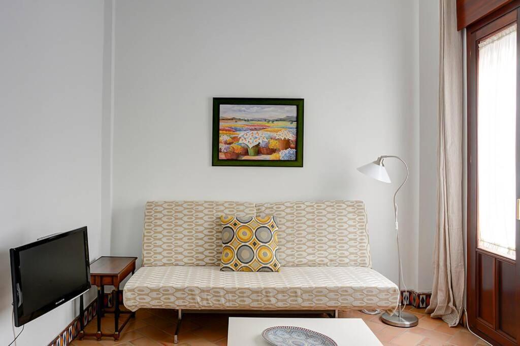 Apartamento Santa Cruz Seville Ngoại thất bức ảnh