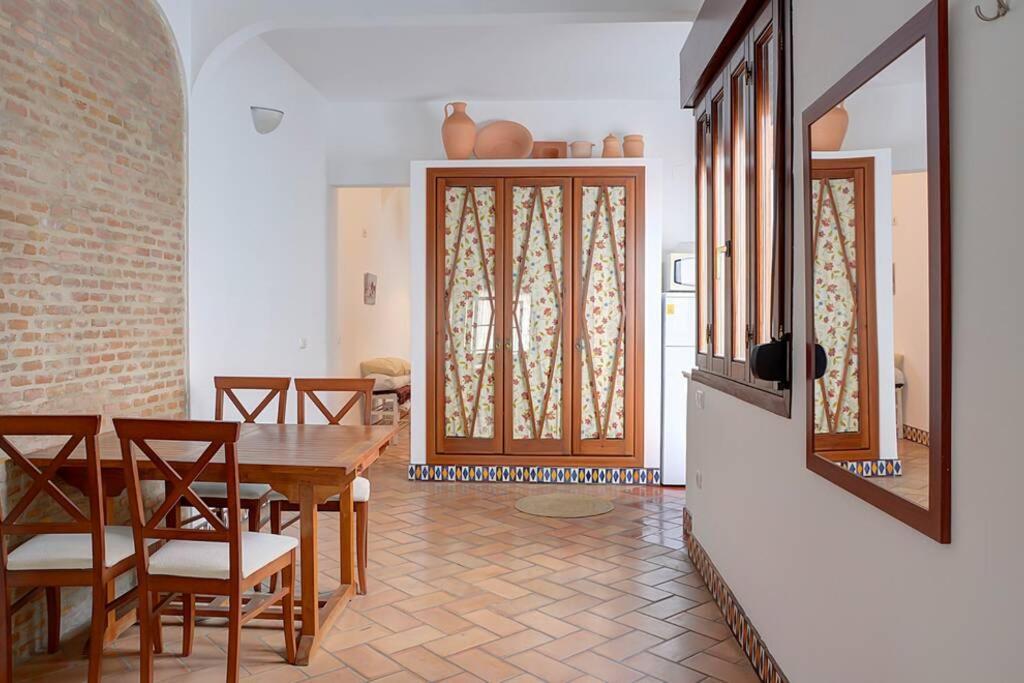 Apartamento Santa Cruz Seville Ngoại thất bức ảnh