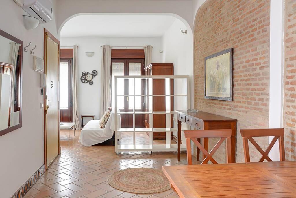 Apartamento Santa Cruz Seville Ngoại thất bức ảnh